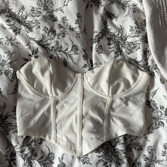 NWOT Strapless corset top - Picture 2 of 4